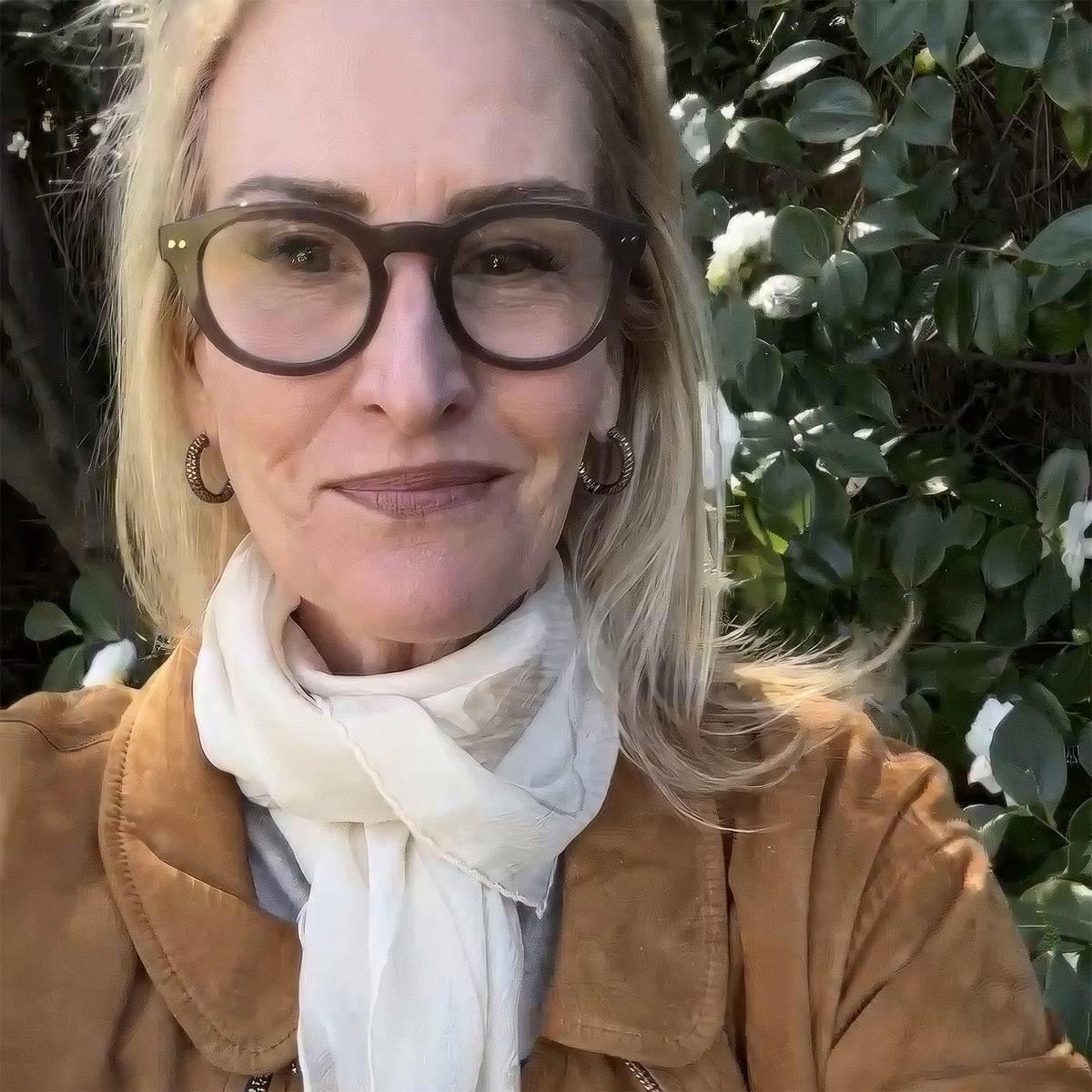 thick round mushroom reading glasses 